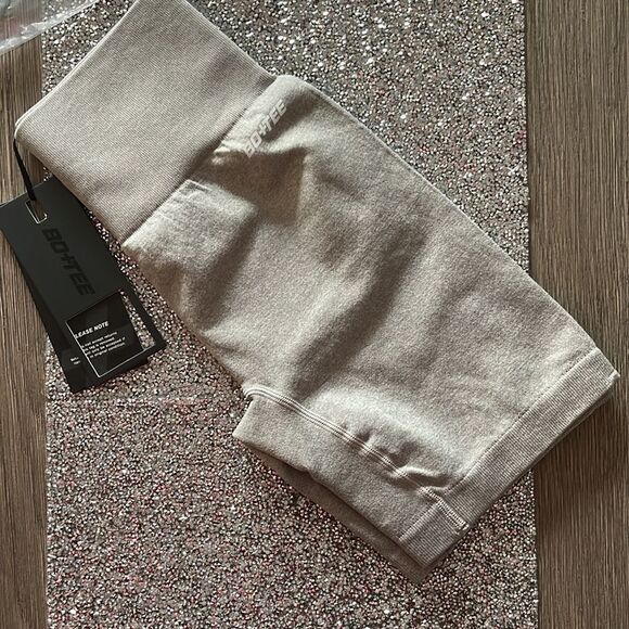 Bo+ tee FUEL SEAMLESS CYCLING SHORTS IN GREY Xs new bike short UK BRAND - Picture 4 of 12